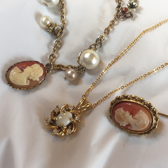 Jewelry - Vintage Ivory Cameo Bracelet & Pin w/FREE Necklace
